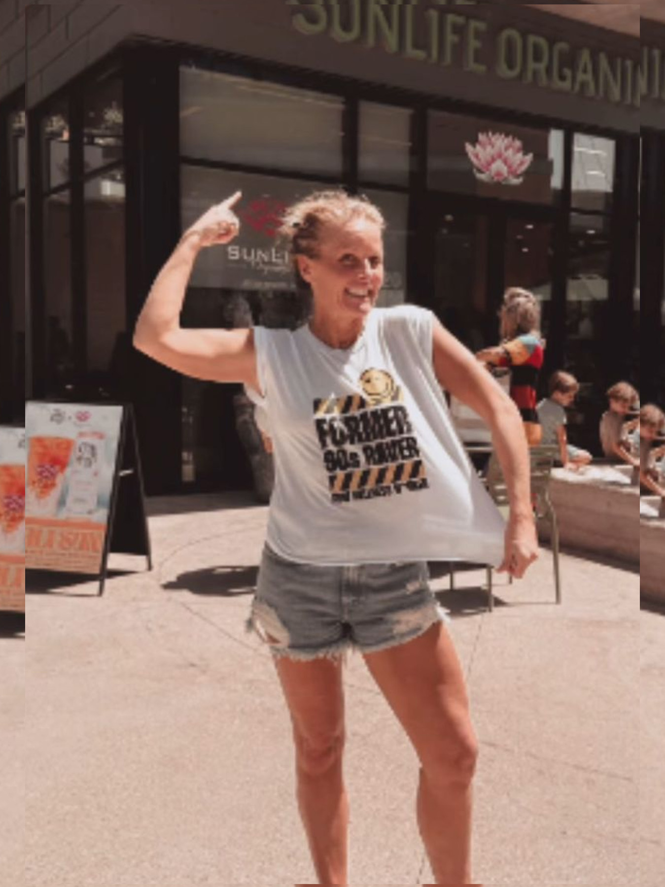 Ladies 90s Ravers Tee - Image 2